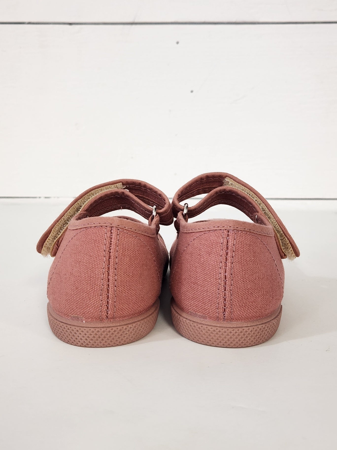 Size 6.5 | Childrenchic Kids' Shoes | UBNUU