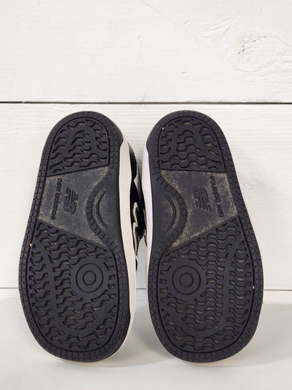 Size 7 | New Balance Kids' Shoes | UBNUU