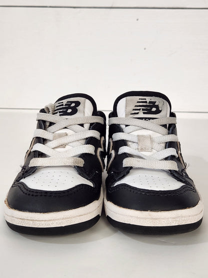 Size 7 | New Balance Kids' Shoes | UBNUU