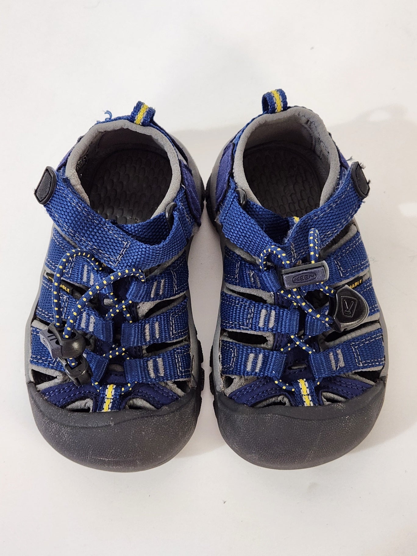 Size 8 | KEEN Kids' Shoes | UBNUU