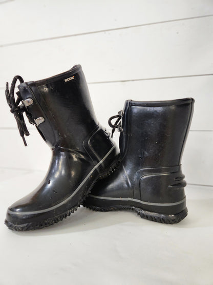 Size 4 youth/ 6 womens | Boggs Kids' Boots | UBNUU