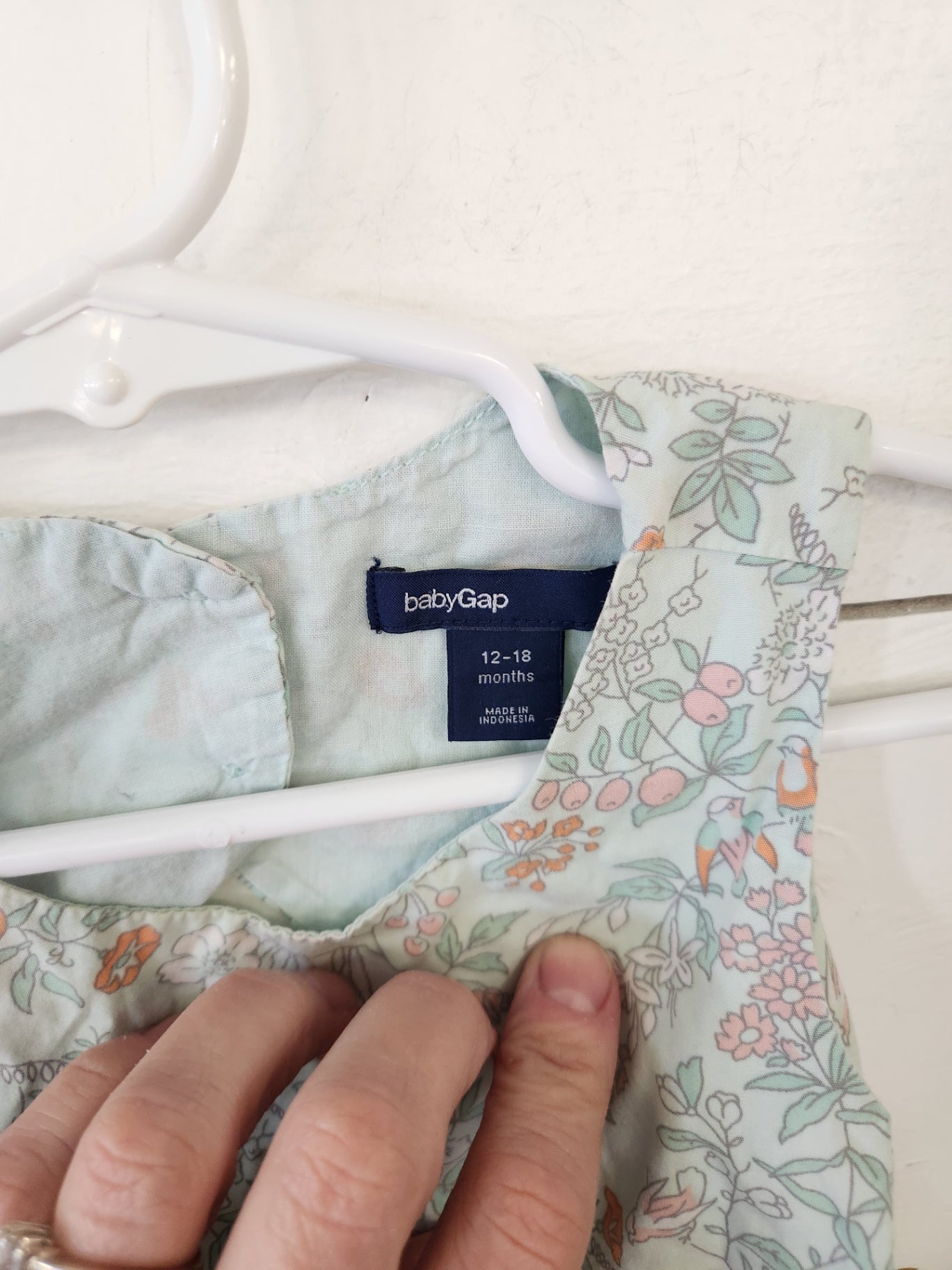 Size 12-18 months | babyGap Kids' Dress | UBNUU