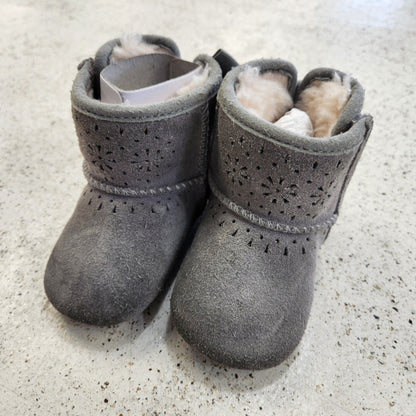 Size 2-3 | UGG Kids' Shoes *NIB | UBNUU