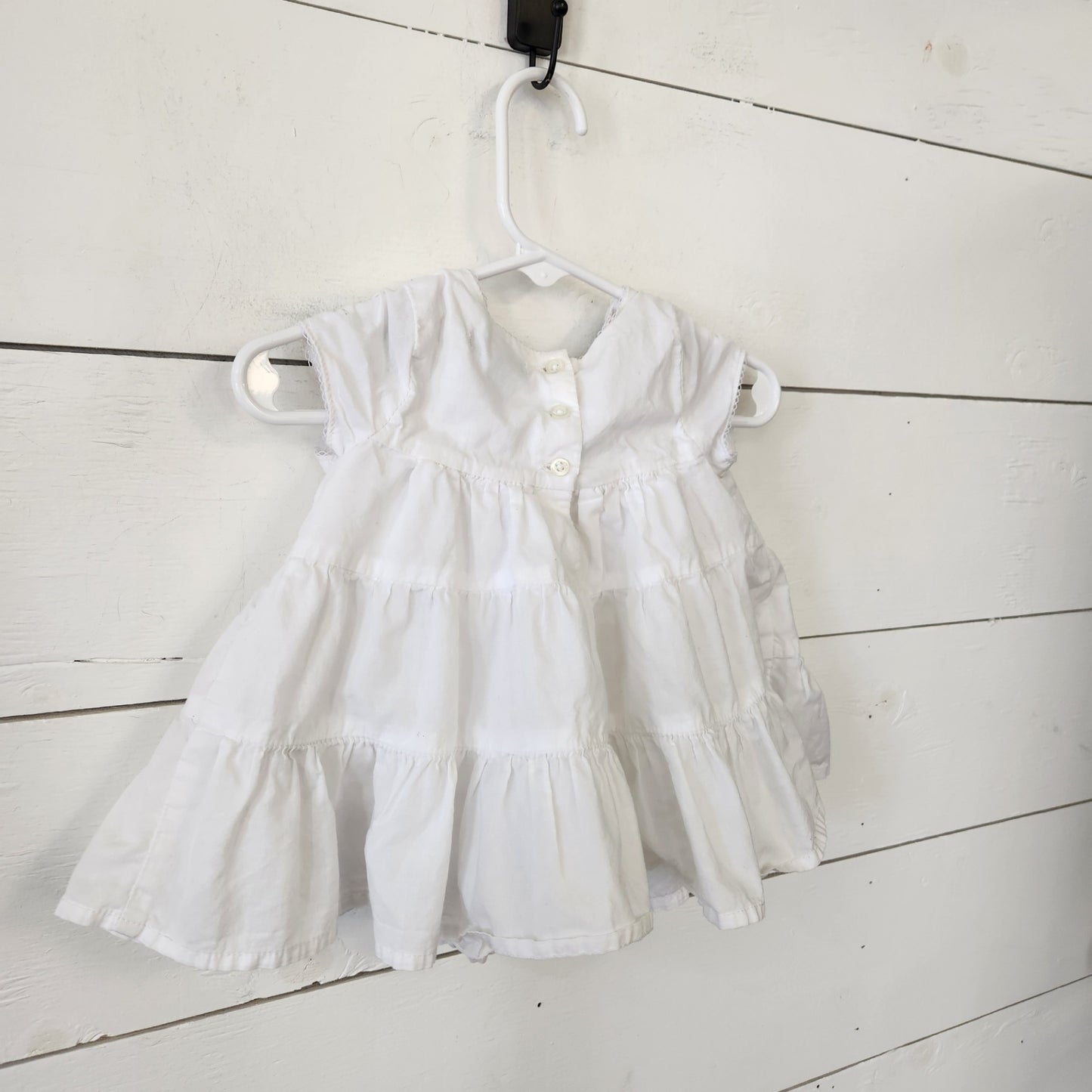 Size 0-3 months | babyGAP Kids' Dress | UBNUU