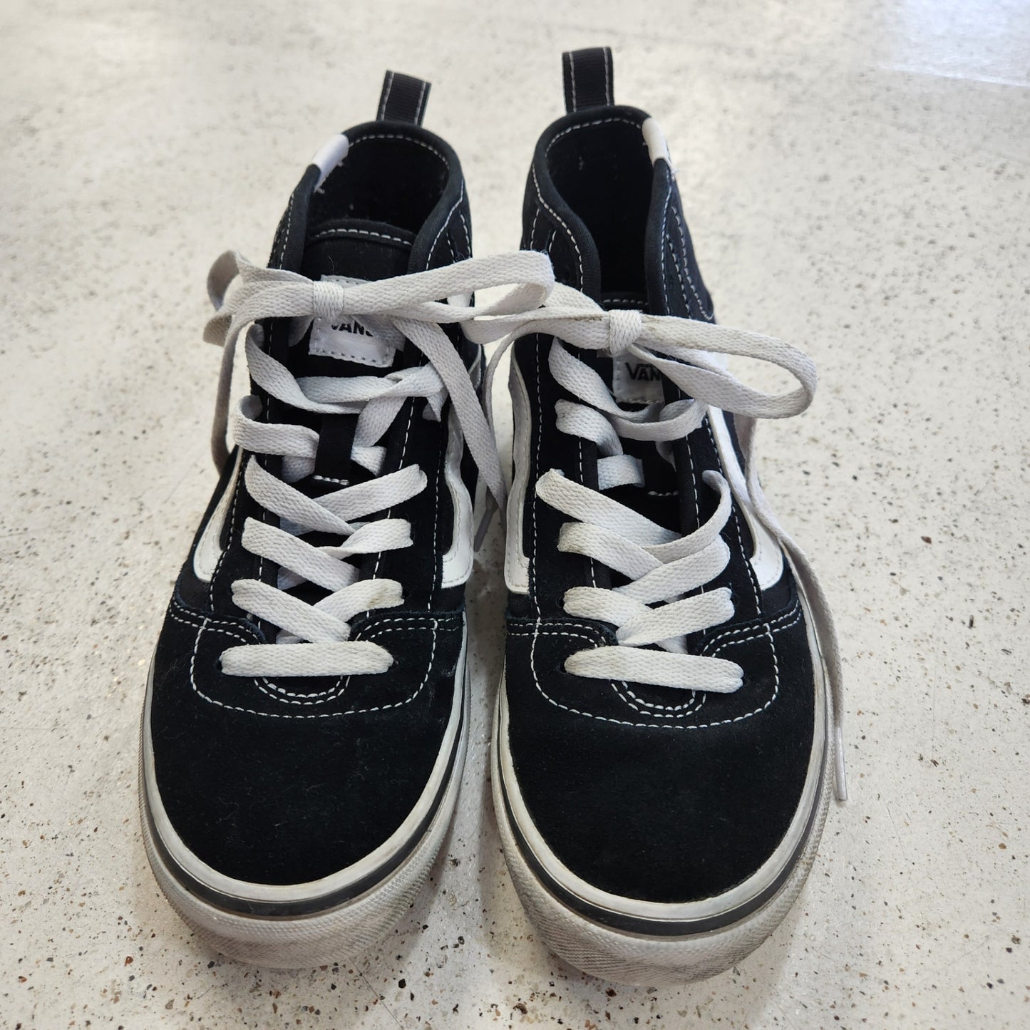 Size 4.5 | Vans Kids' Shoes | UBNUU