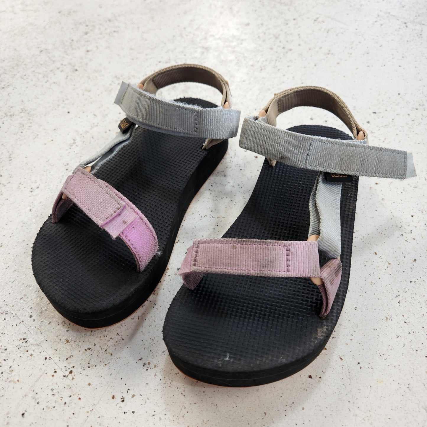Size 2 | Teva Kids' Shoes | UBNUU