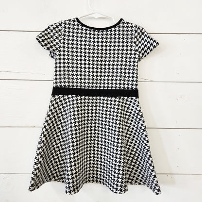 Size 4T | The Children's Place Kids' Dress | UBNUU