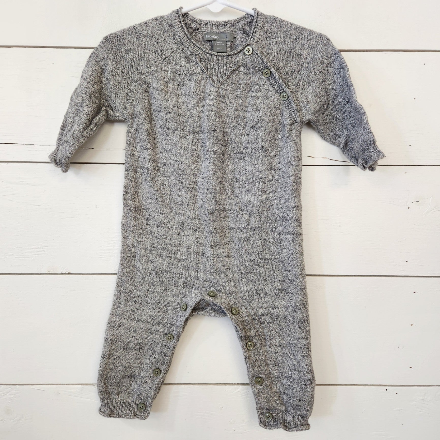 Size 3-6 months | babyGap Kids' Sweater Bodysuit | UBNUU