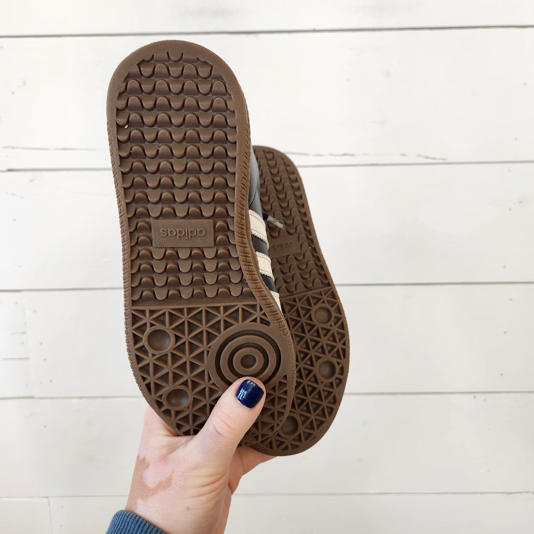 Size 1.5 | adidas Kids' Shoes | UBNUU