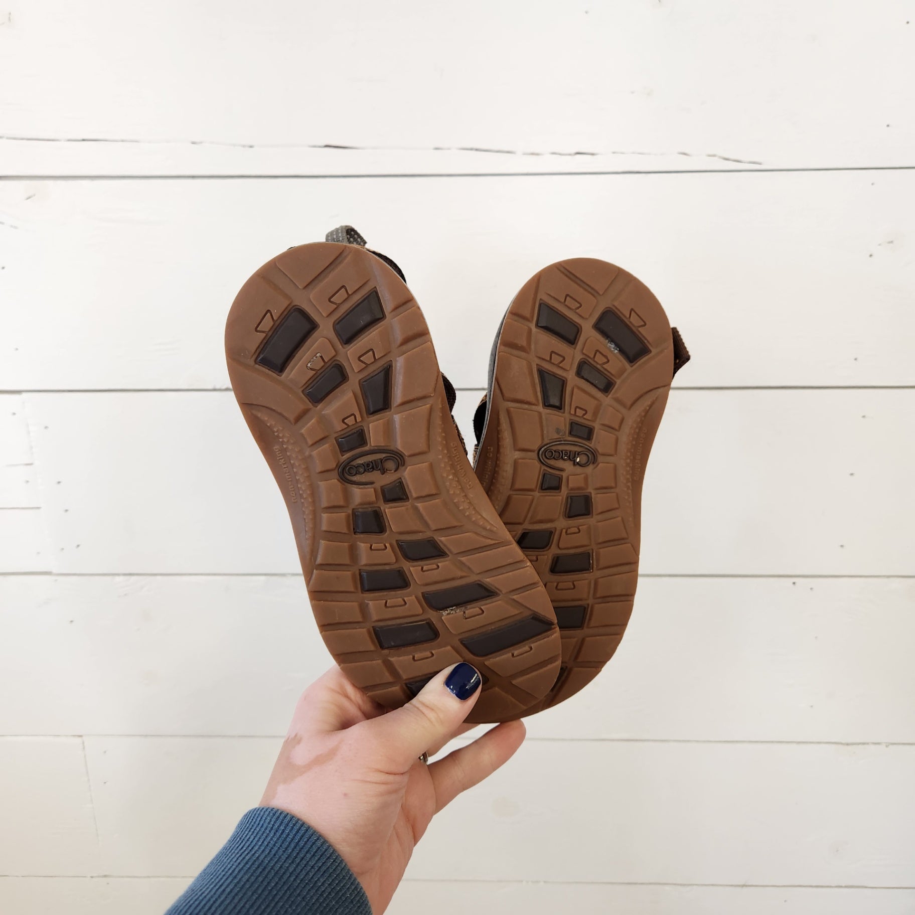 Size 2 | Chaco Kids' Shoes | UBNUU