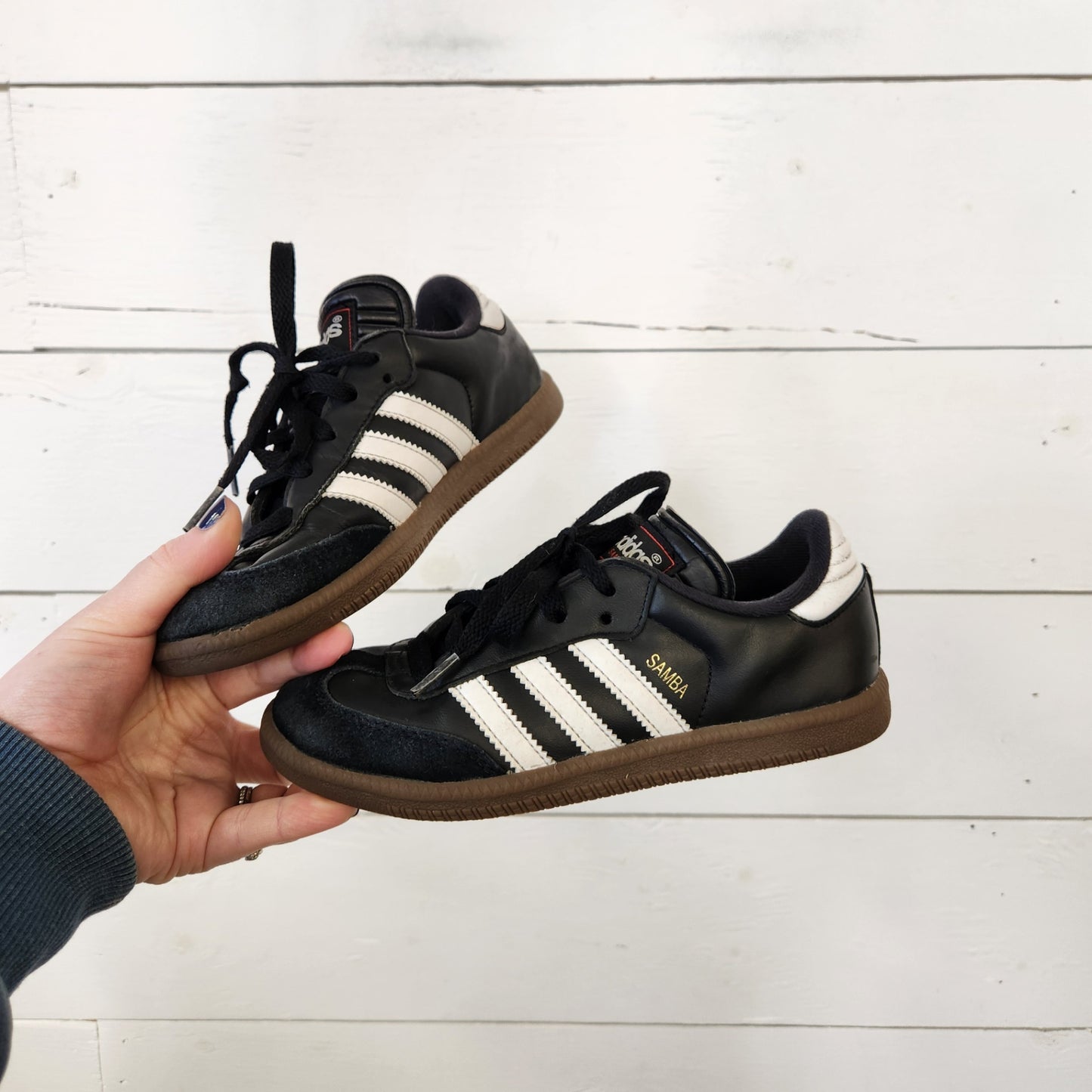 Size 1.5 | adidas Kids' Shoes | UBNUU