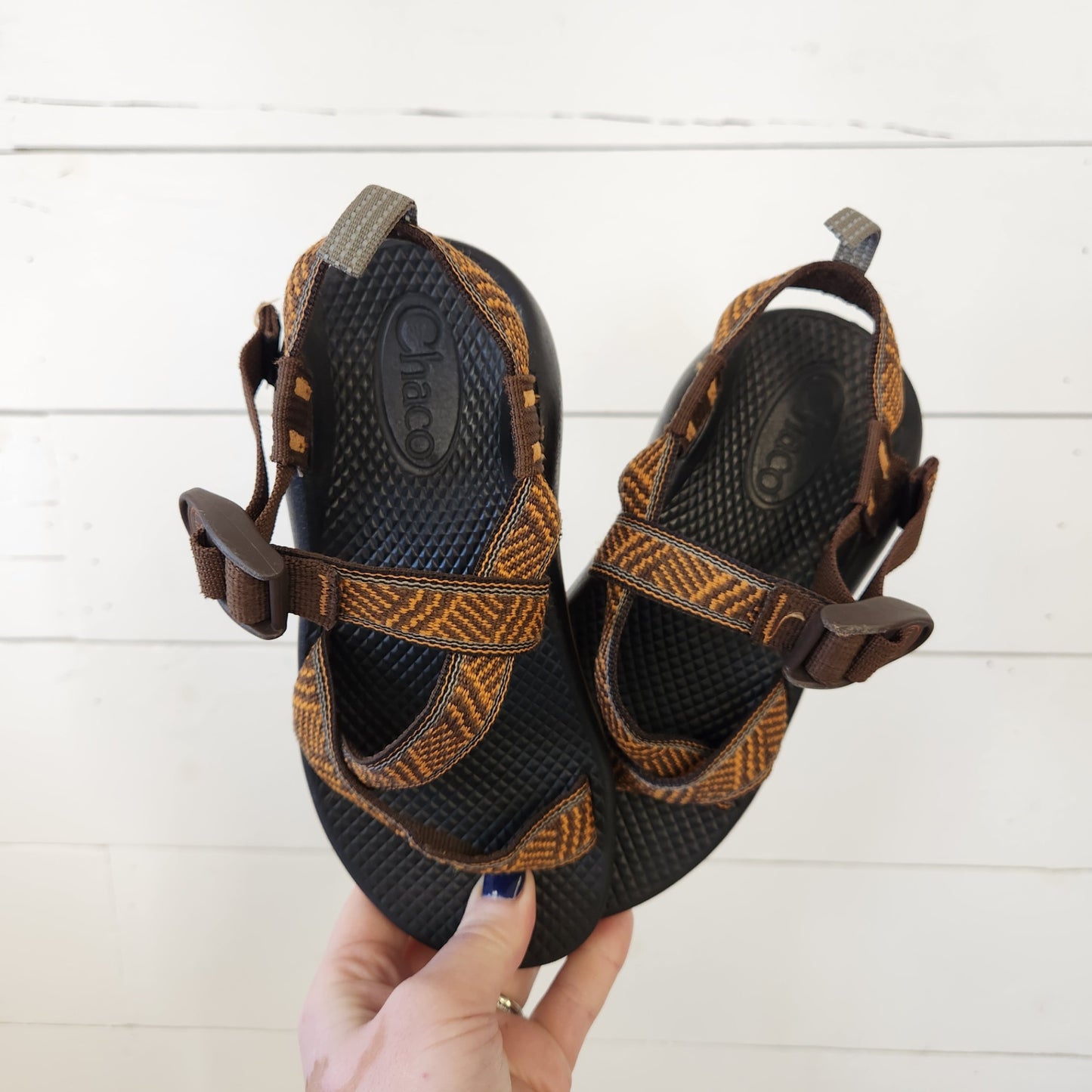 Size 2 | Chaco Kids' Shoes | UBNUU