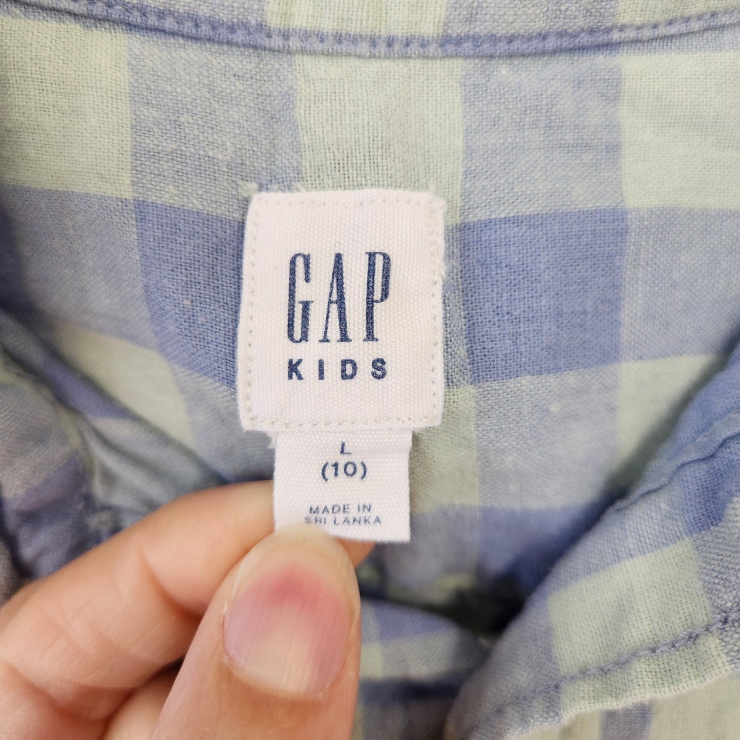 Size 10 | GAP Kids' Buttondown | UBNUU
