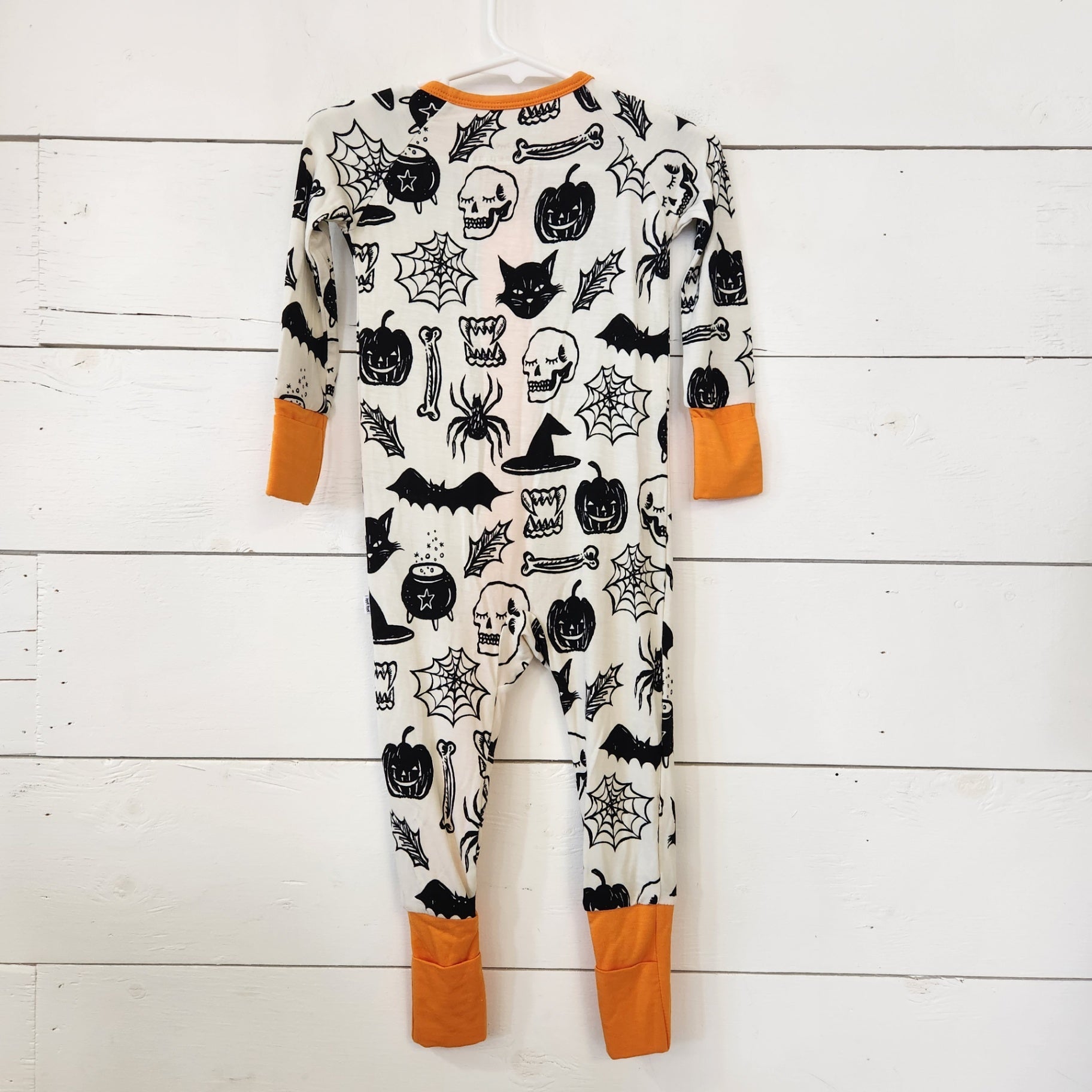 Size 6-12 months | little sleepies Kids' Footie | UBNUU