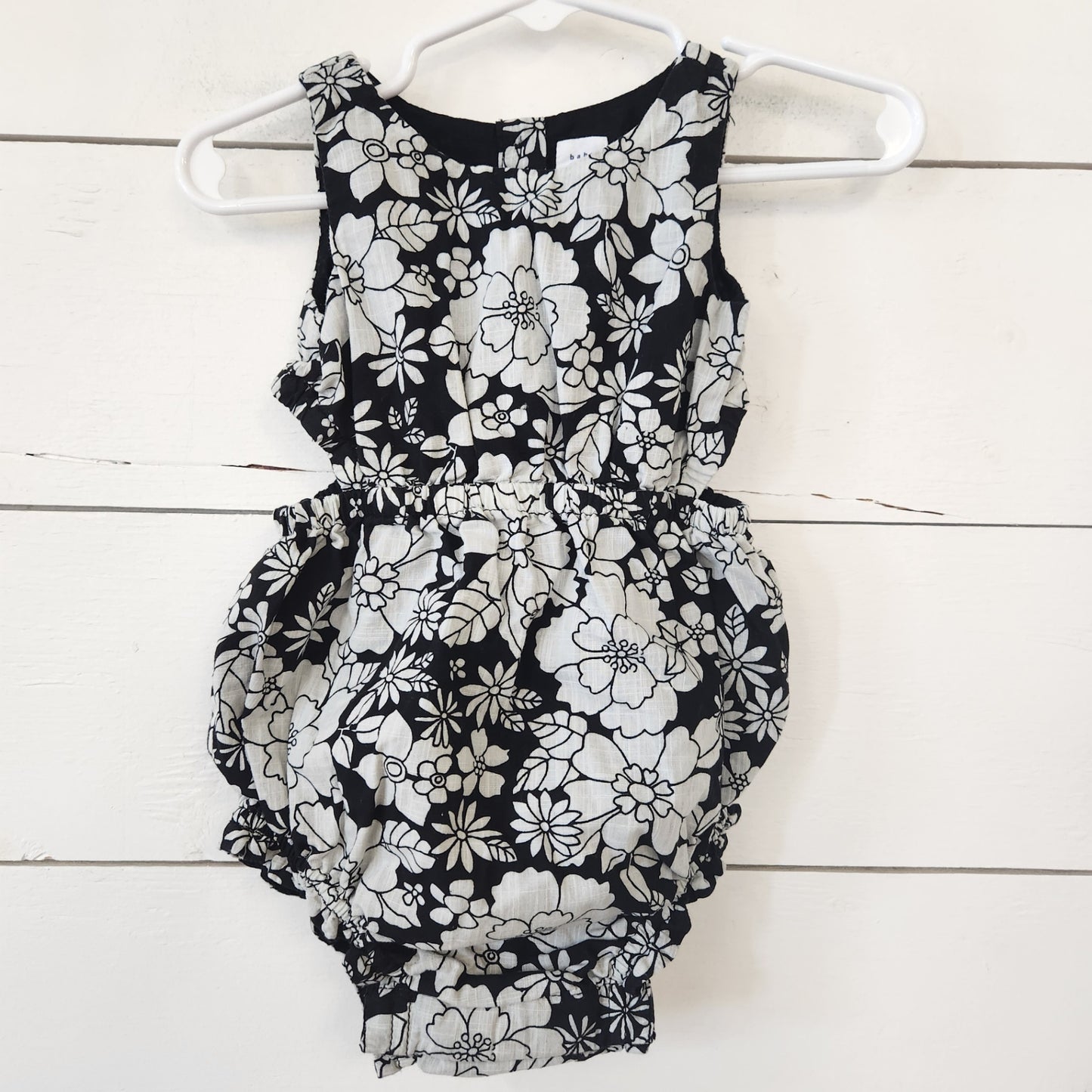 Size 6-9 months | GAP Kids' Dress | UBNUU
