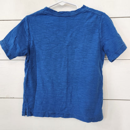 Size 4 years | babyGap Kids' T-Shirt | UBNUU