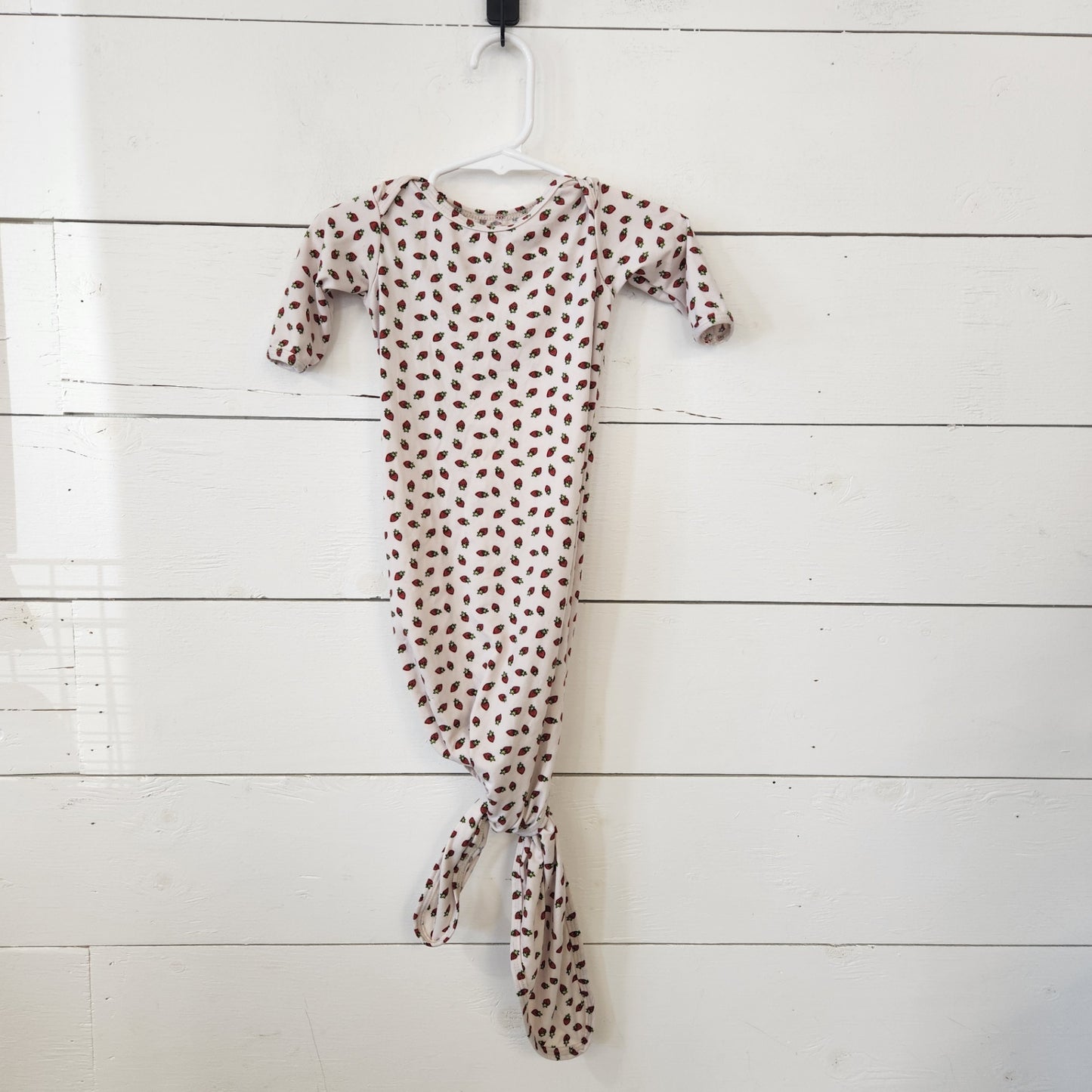 Size 0-3m | Cozys Knotted Gown | UBNUU
