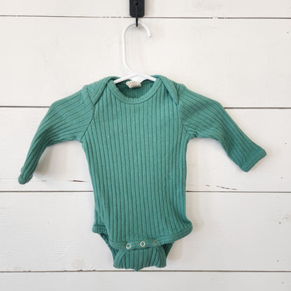 Size 0-3m | Kate Quinn Baby Bodysuit | UBNUU