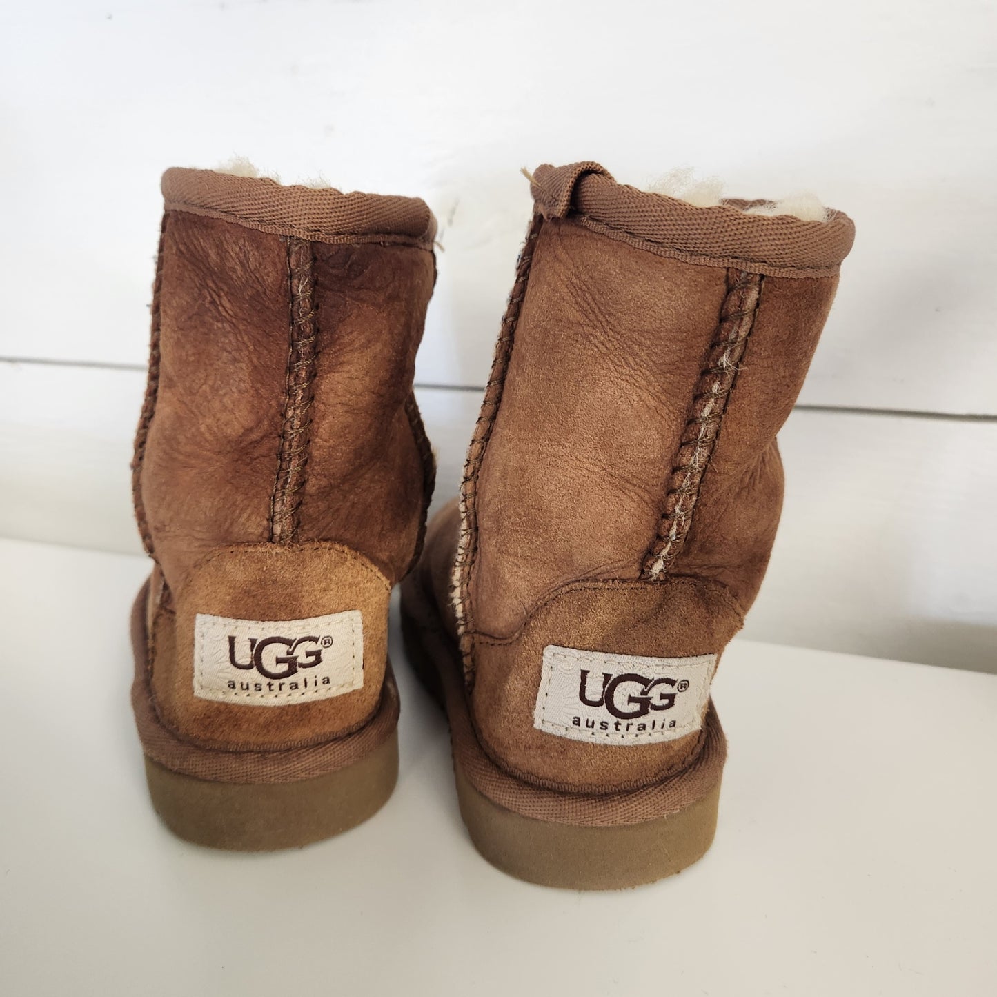 Size 6 | UGG Kids' Shoes | UBNUU