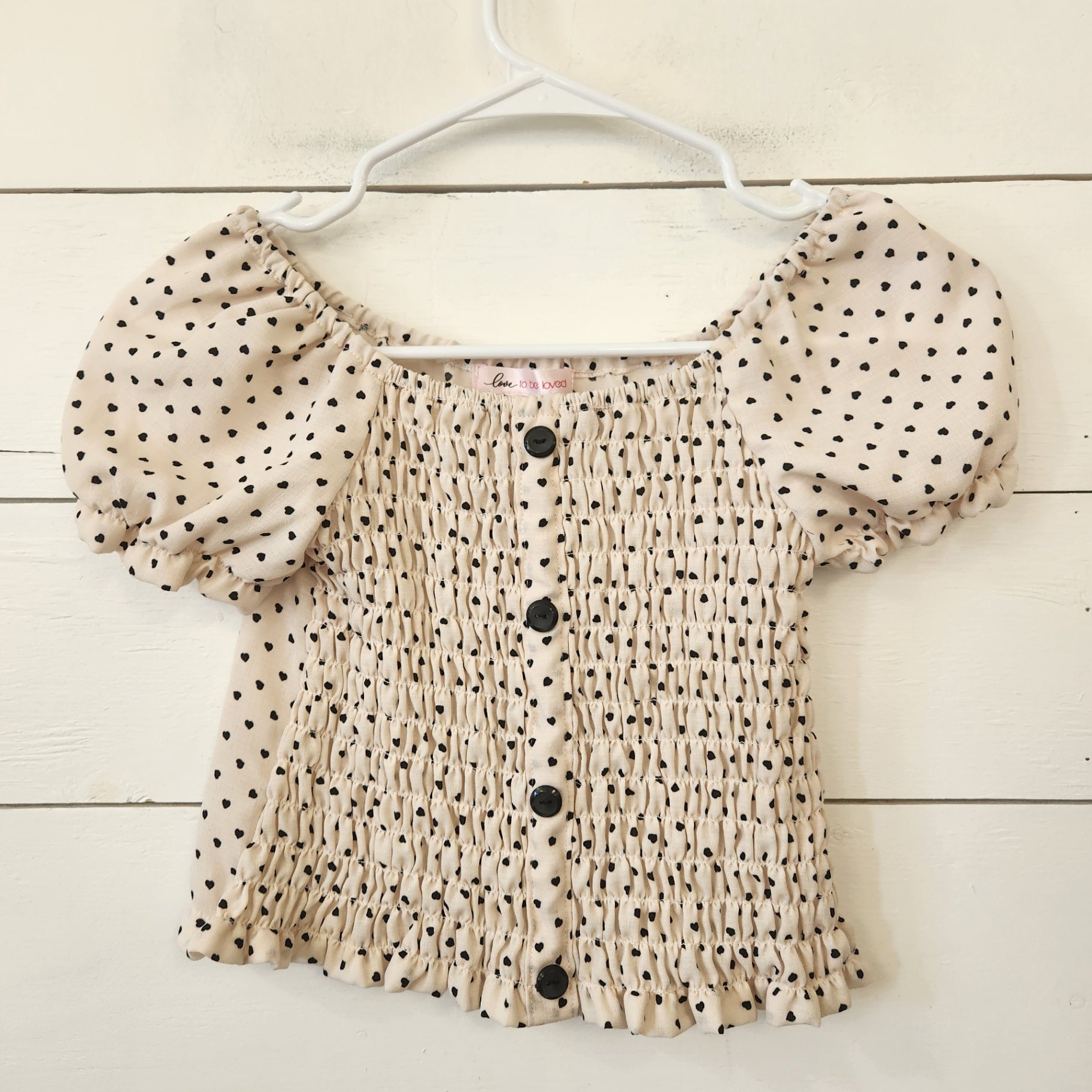 Size 7/8 | Love to be loved Kids' Shirt | UBNUU