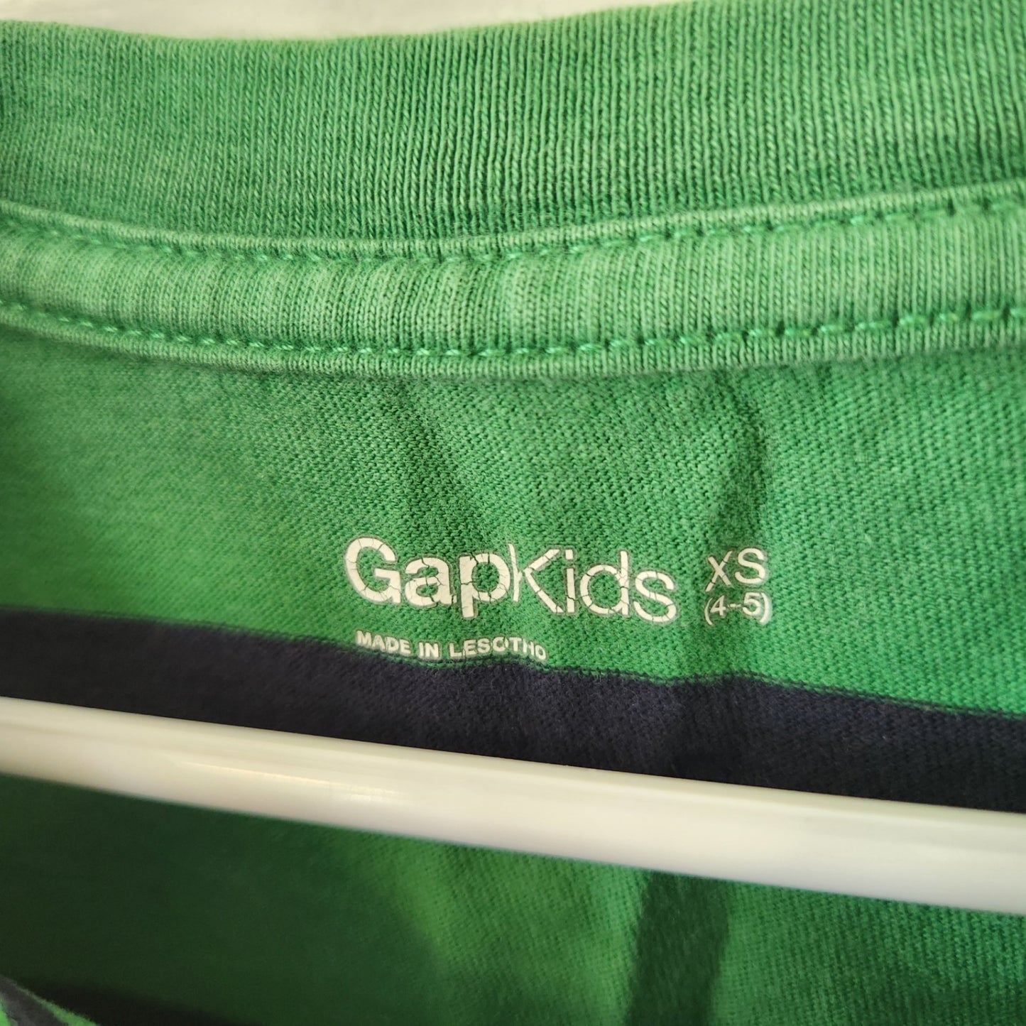 Size 4-5 | GapKids Kids' Longsleeve | UBNUU