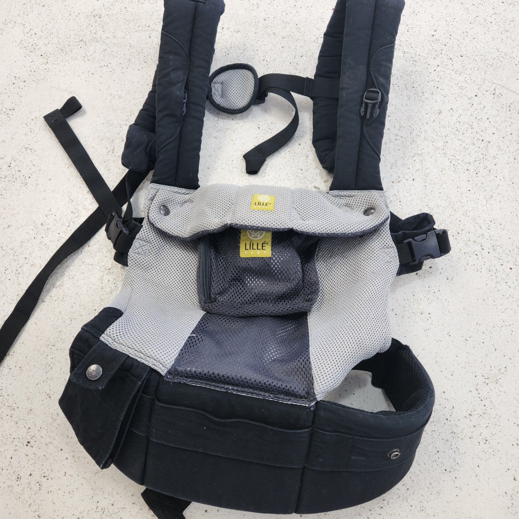 Size One size | LILLE BABY Kids' Carrier | UBNUU