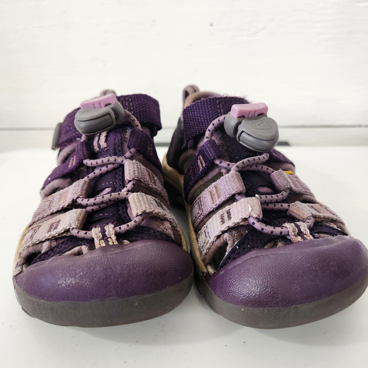 Size 8 | KEEN Kids' Shoes | UBNUU