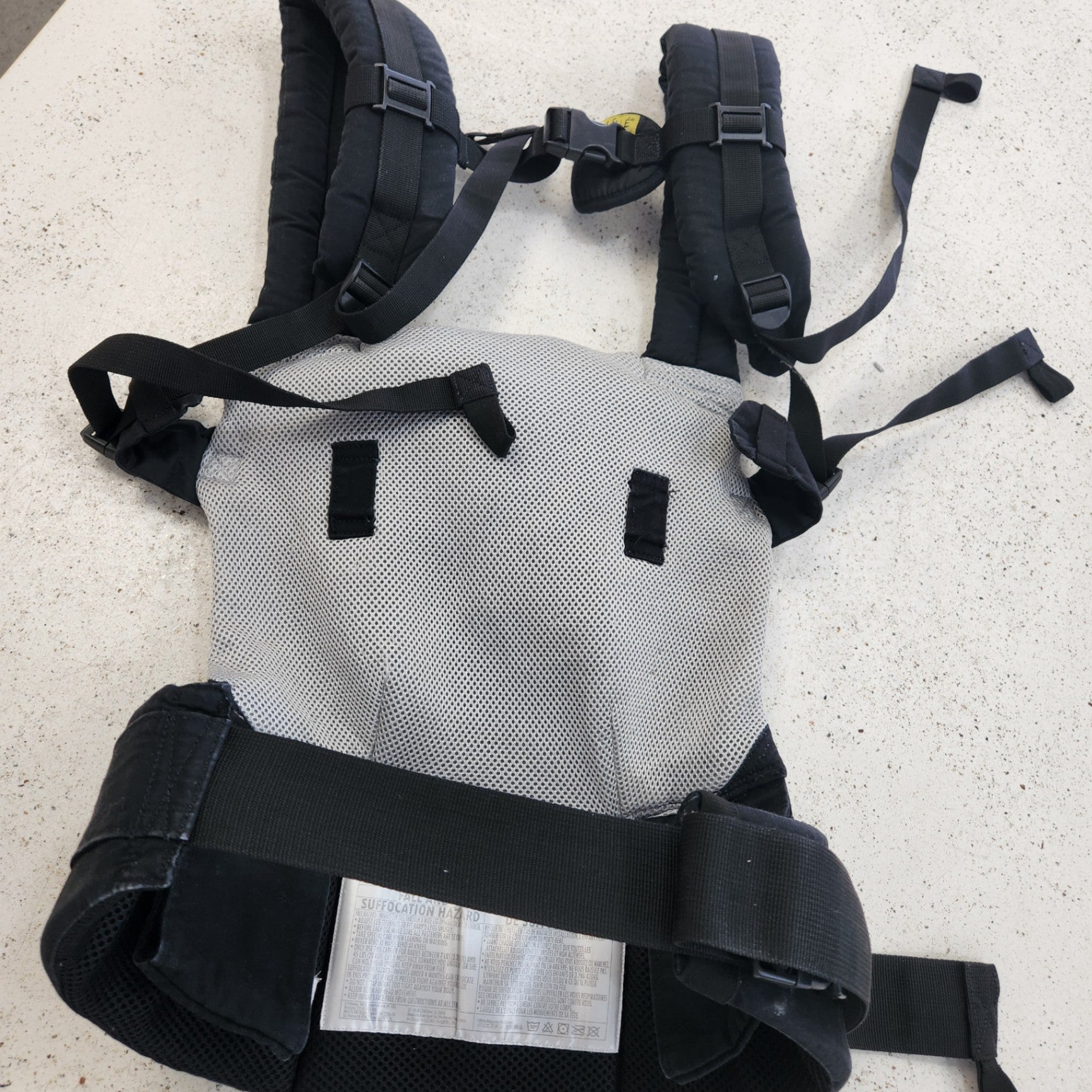 Size One size | LILLE BABY Kids' Carrier | UBNUU