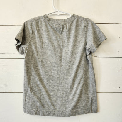 Size 4 | Hurley Kids' T-Shirt | UBNUU