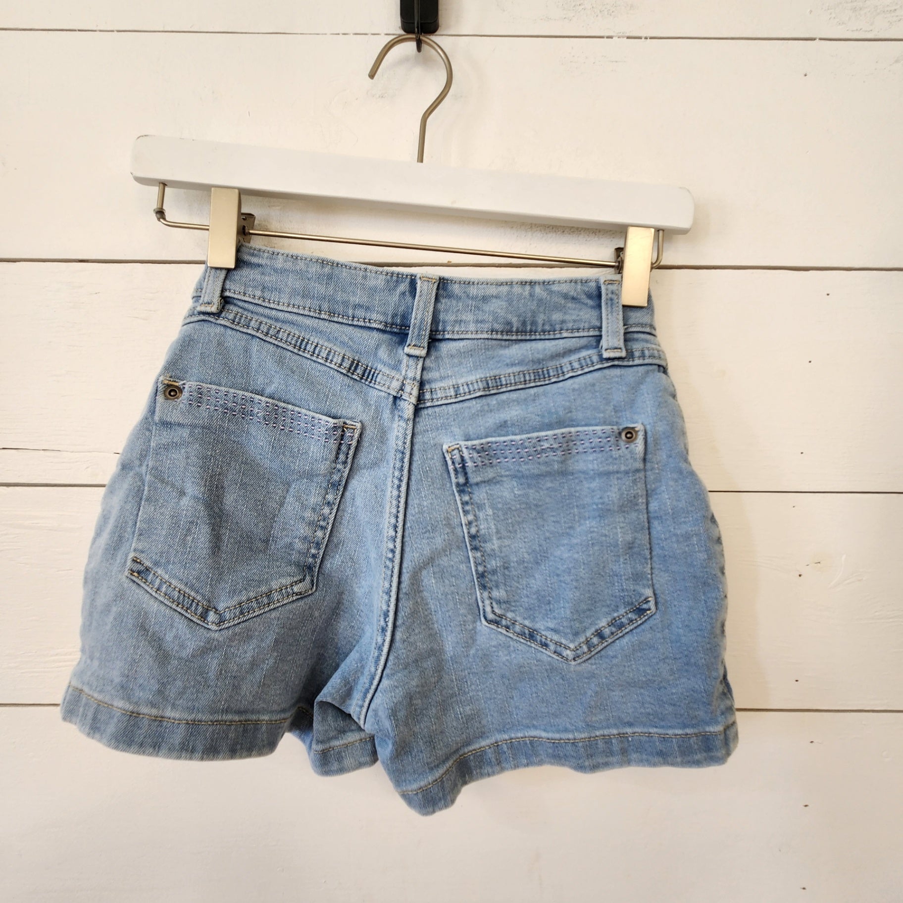 Size 10 | Evsie Kids' Shorts | UBNUU