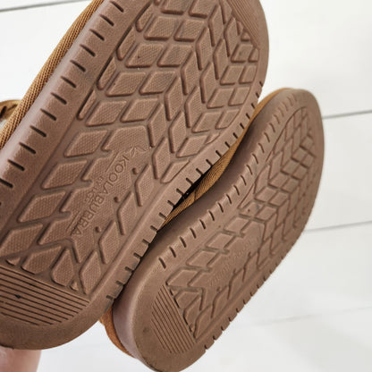 Size 9 | Koolaburra by UGG Kids' Shoes | UBNUU