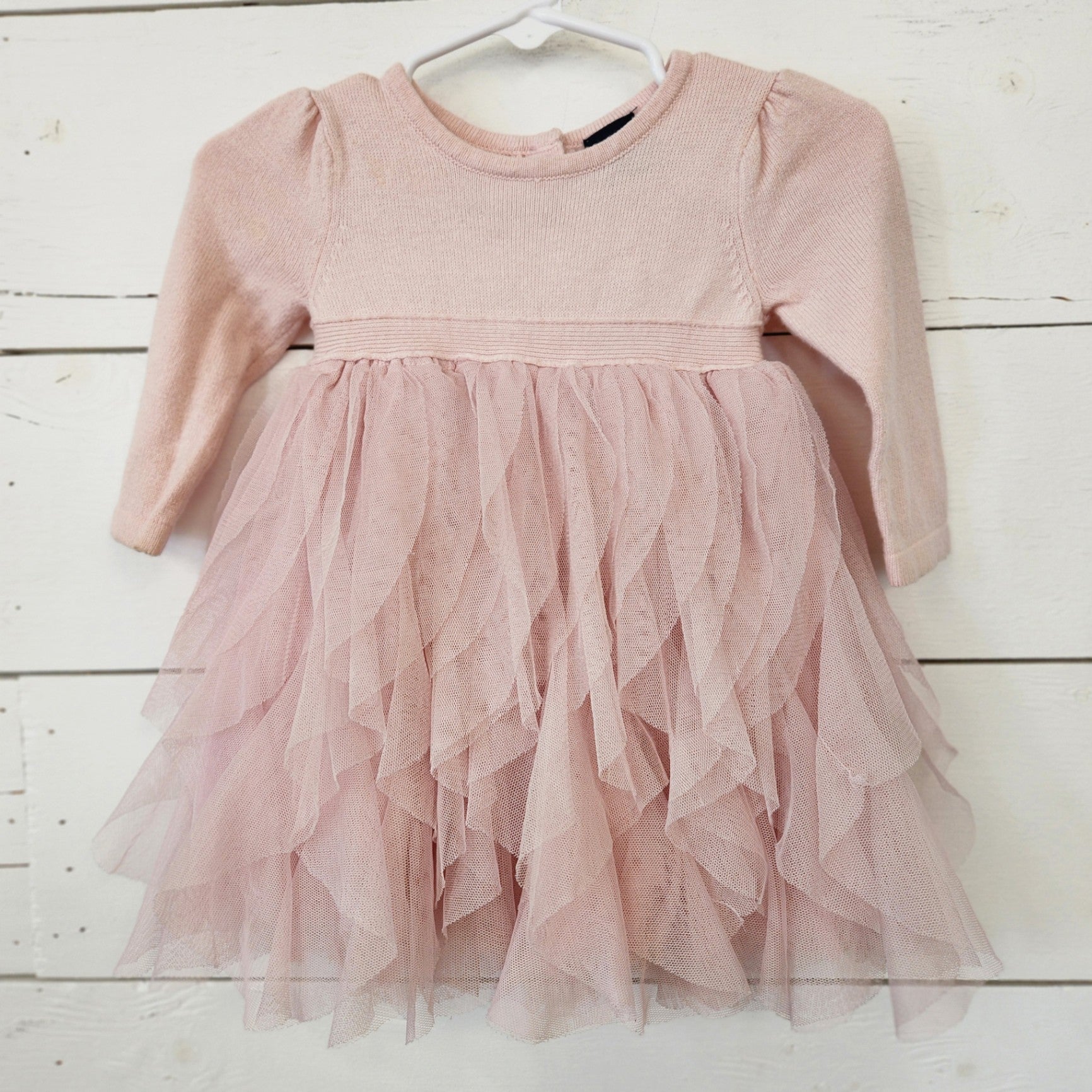 Size 3-6 months | babyGap Kids' Dress | UBNUU