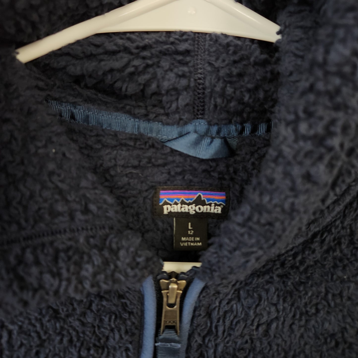 Size L | Patagonia Kids' Jacket | UBNUU