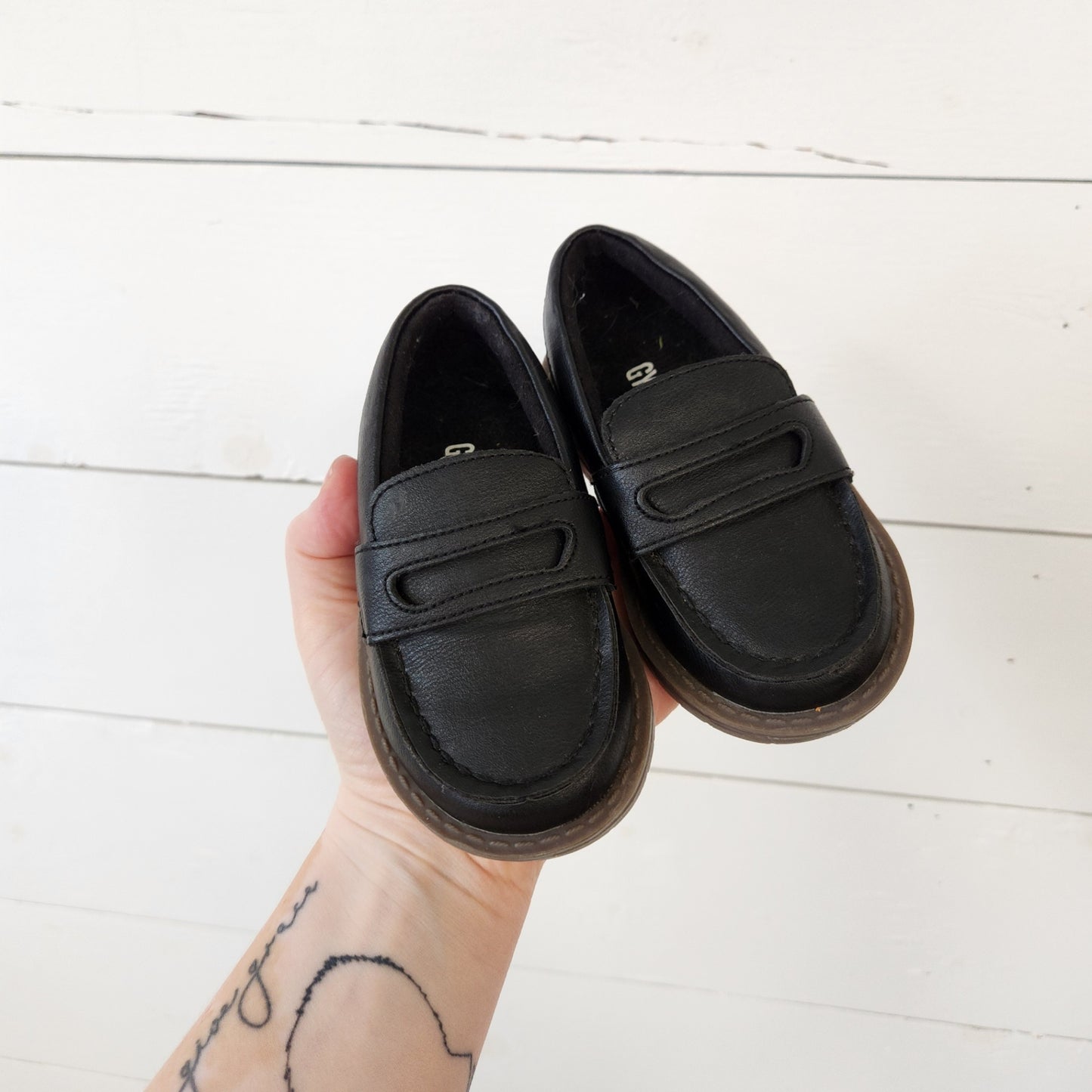 Size 6 | Gymboree Kids' Shoes | UBNUU