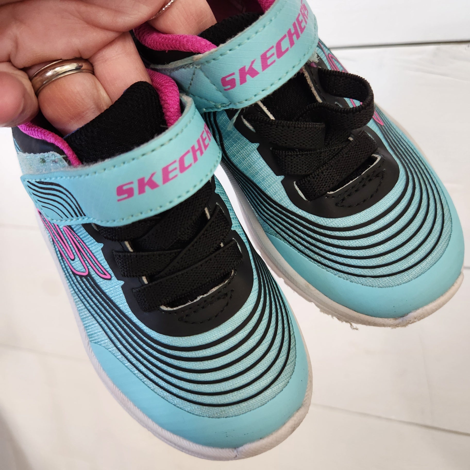 Size 8 | Skechers Kids' Shoes | UBNUU