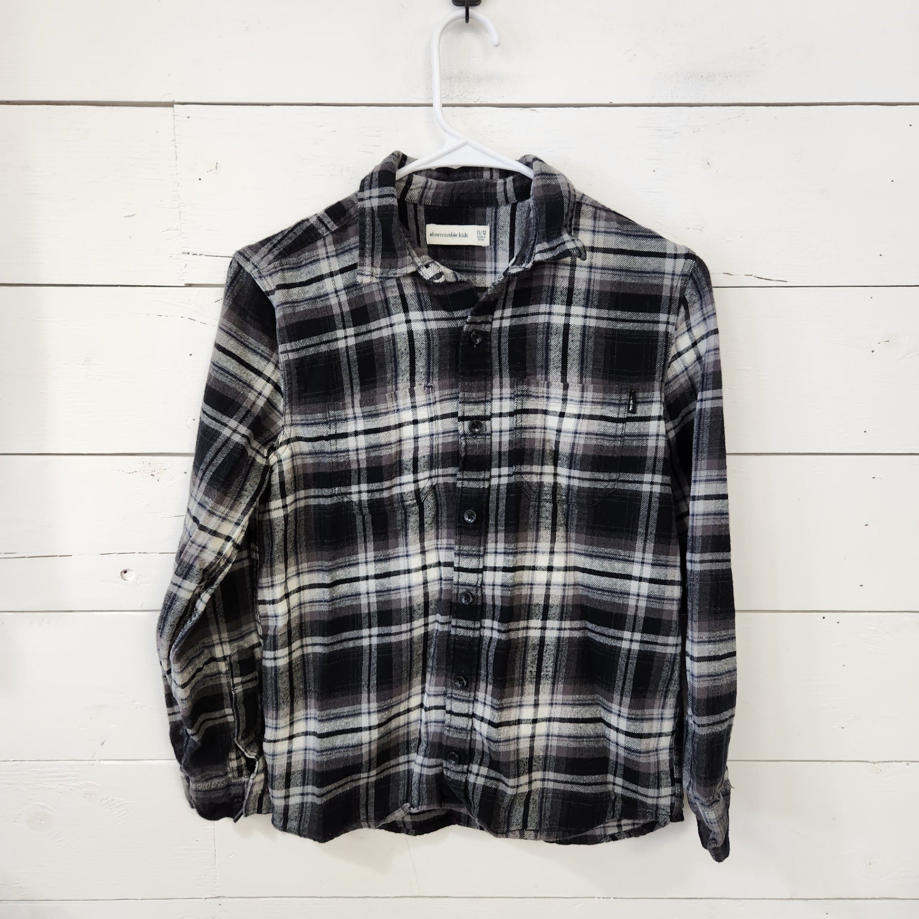 Size 11-12 | abercrombie kids Kids' Shirt | UBNUU