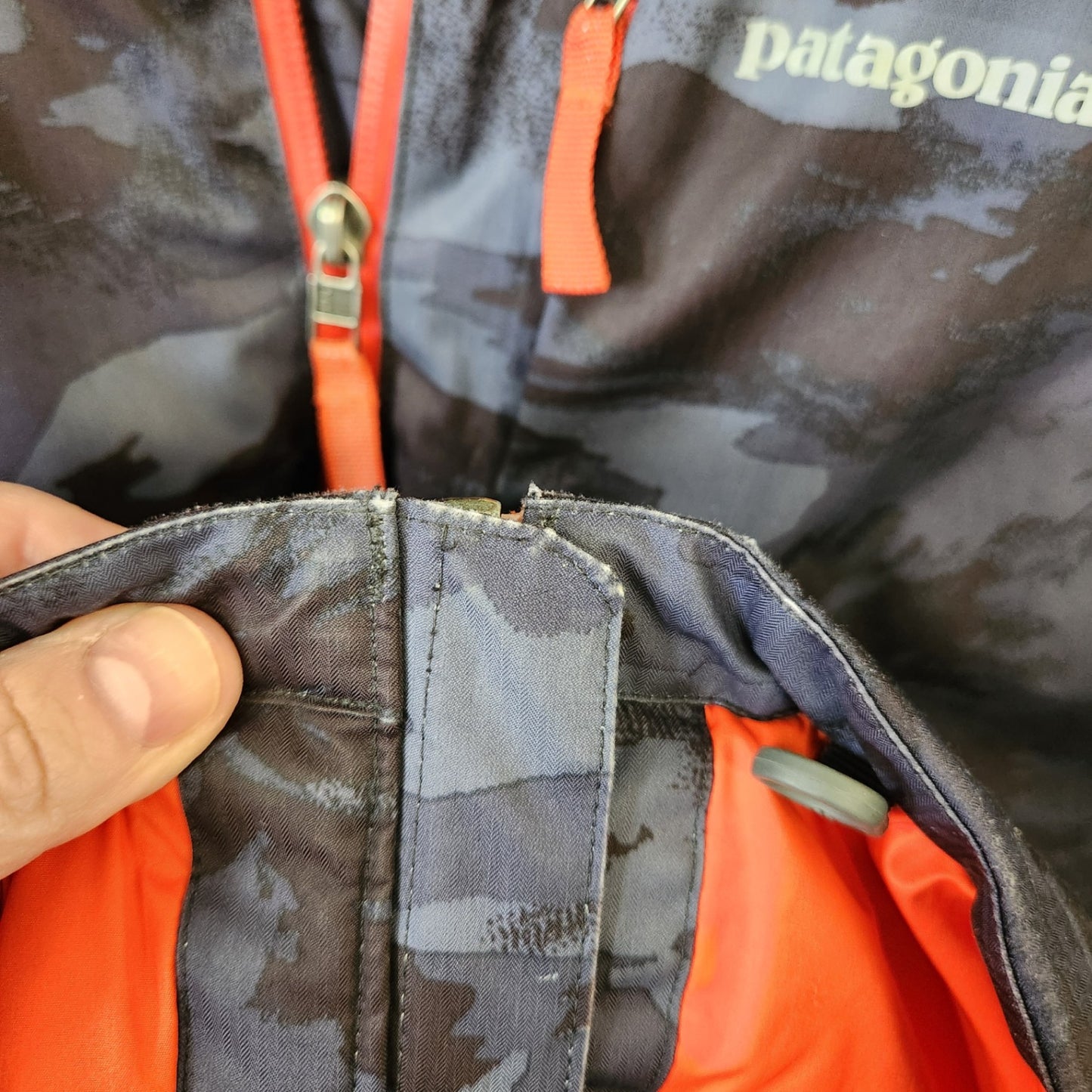 Size 12 | Patagonia Kids' Winter Coat | UBNUU