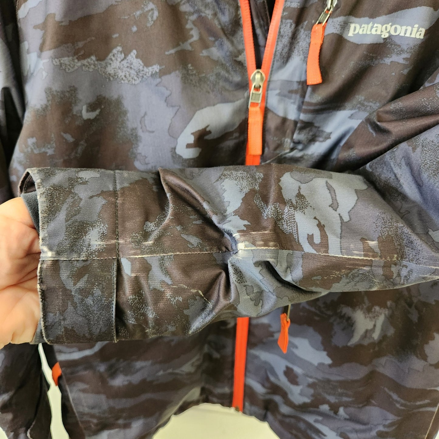 Size 12 | Patagonia Kids' Winter Coat | UBNUU