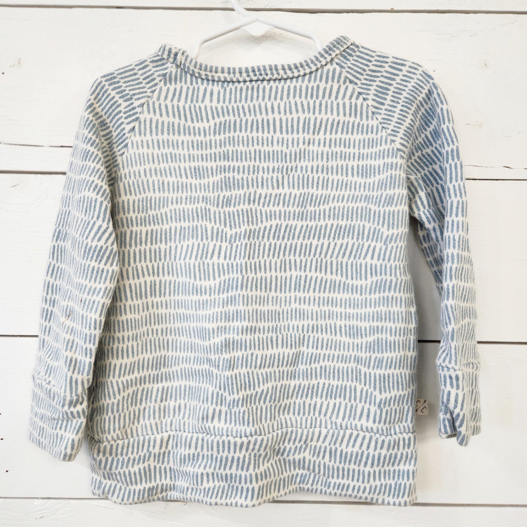 Size 2 | Childhoods Clothing Kids' Sweater | UBNUU