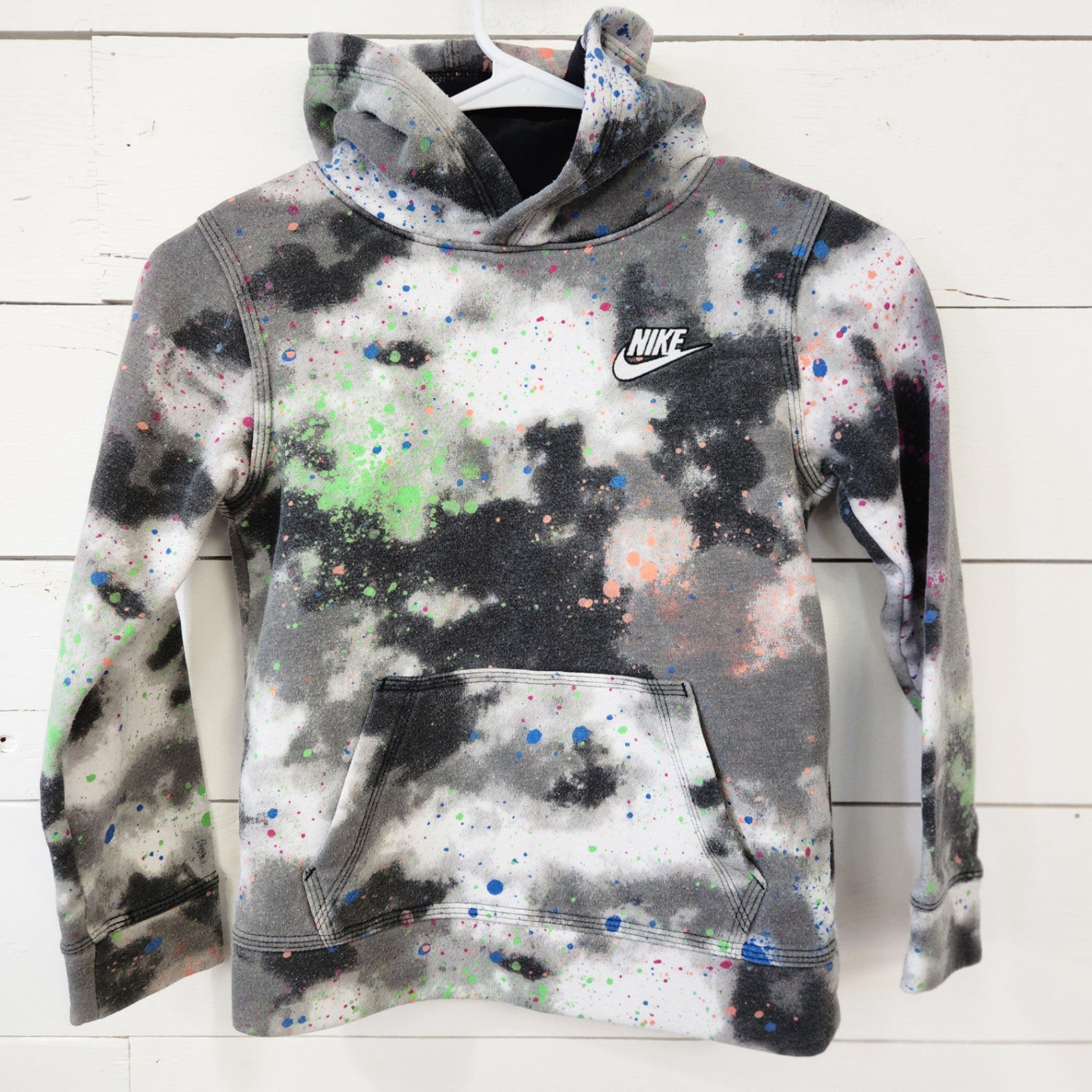 Size 6-7 | Nike Kids' Hoodie | UBNUU