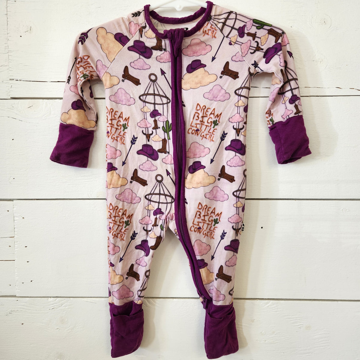 Size 0-3m | Branded Dreamy Kids' Footie | UBNUU