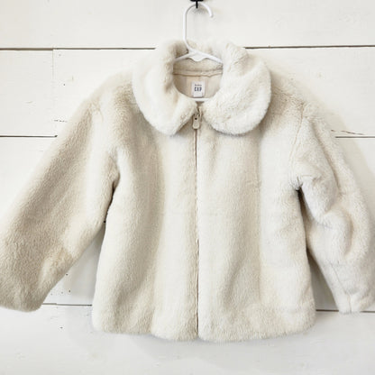 Size 4 years | baby GAP Kids' Coat | UBNUU