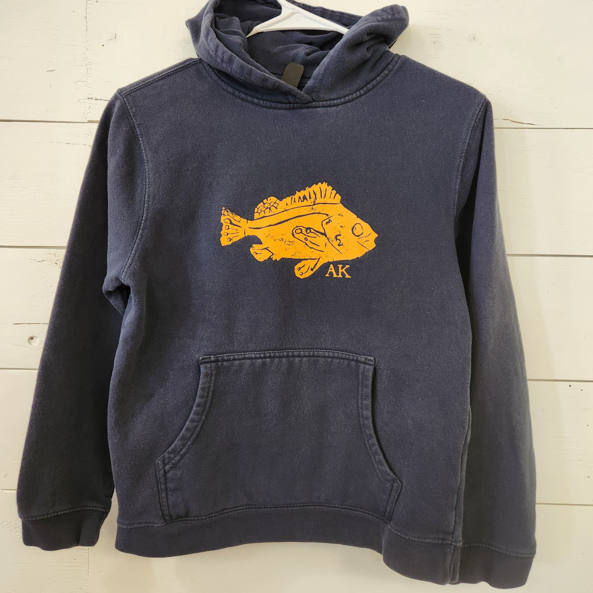 Size Large (L) | DISTRICT Kids' Hoodie | UBNUU
