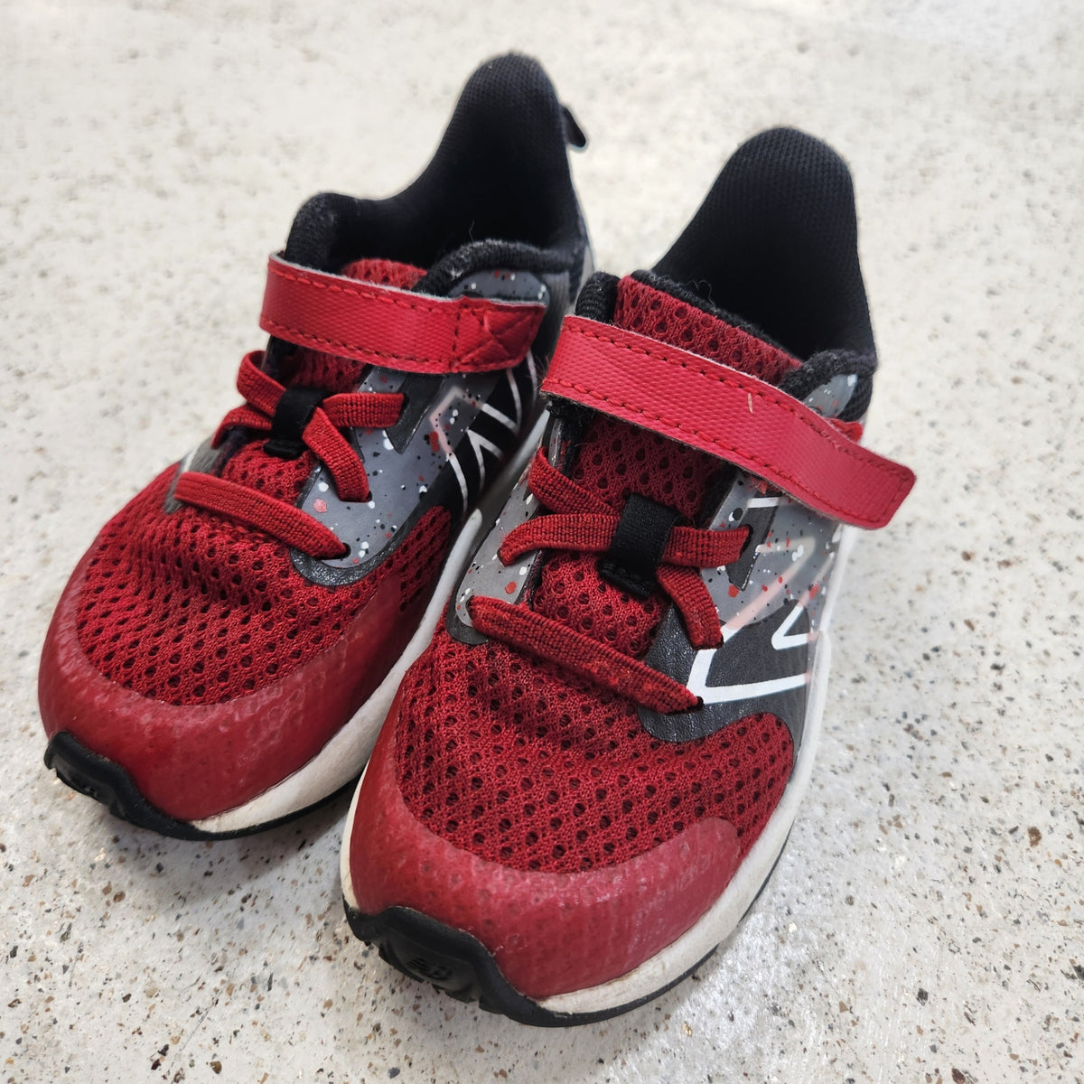 Size 7 | New Balance Kids' Shoes | UBNUU