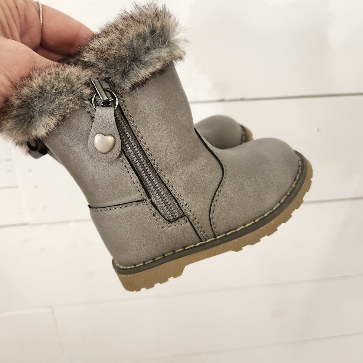 Size 4 | Koala Kids Kids' Boots | UBNUU