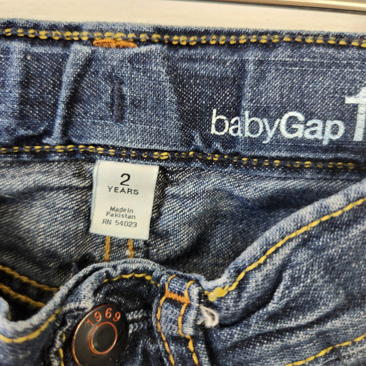 Size 2 years | babyGap Kids' Jeans | UBNUU