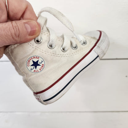 Size 3 | Converse (Chuck Taylor) Kids' Shoes | UBNUU