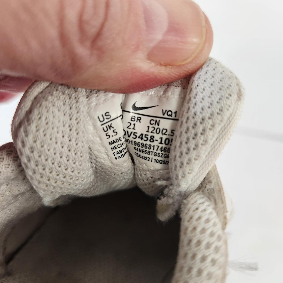 Size 5.5 | Nike Kids' Shoes | UBNUU