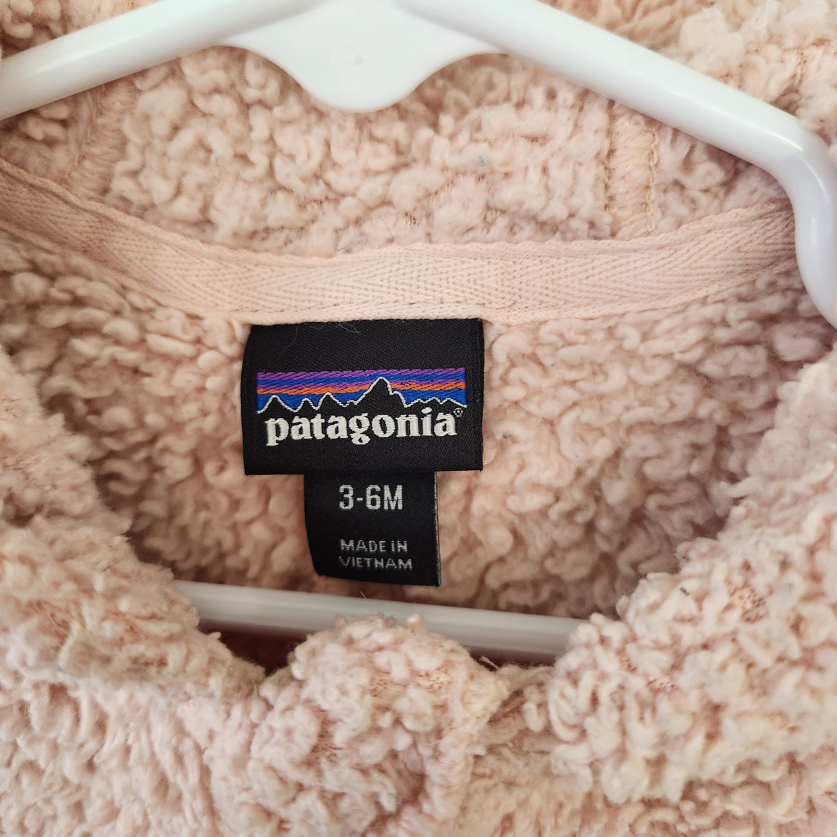 Size 3-6M | Patagonia Kids' Bunting | UBNUU