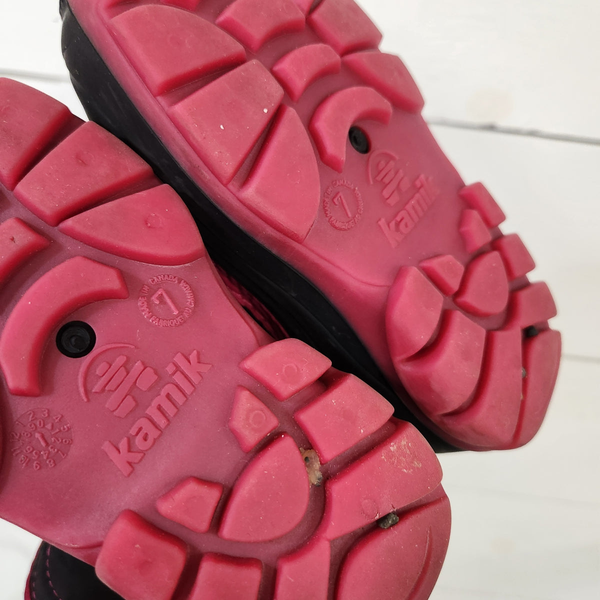 Size 7 | Kamik Kids' Shoes | UBNUU